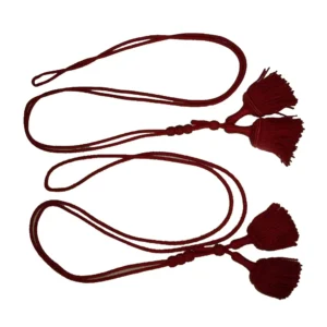 Red shoulder cords in polyester material